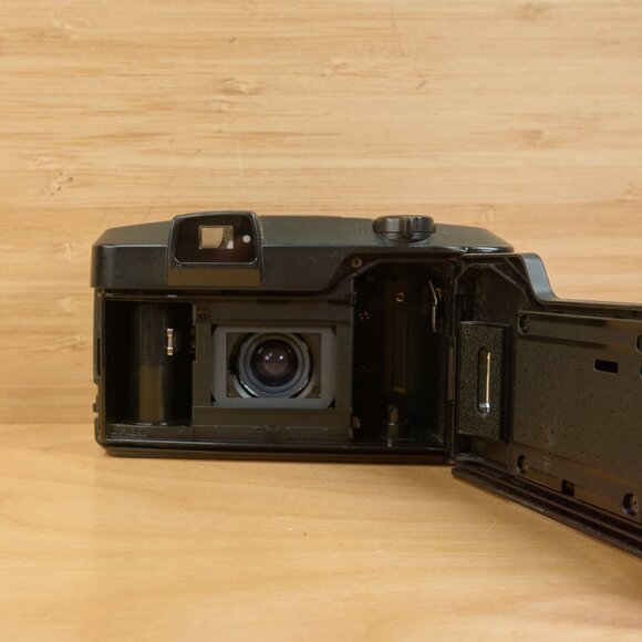 Pentax Espio 115S 35mm Point and Shoot Film Camera / Tested & Working - Picture 7 of 7